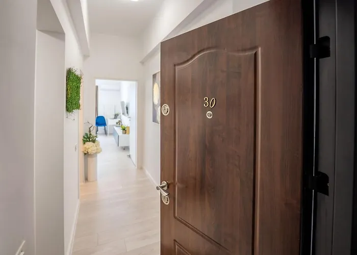 Metropole - Old * Bukarest