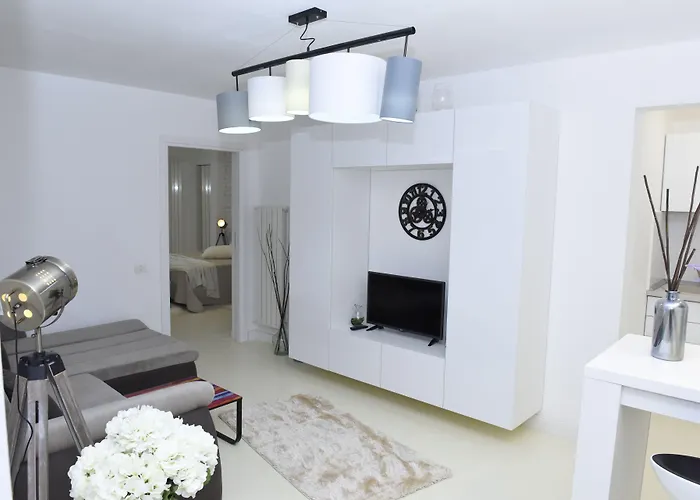 Metropole - Old Διαμέρισμα Βουκουρέστι