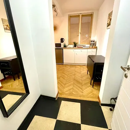 Apartment Metropole - Old