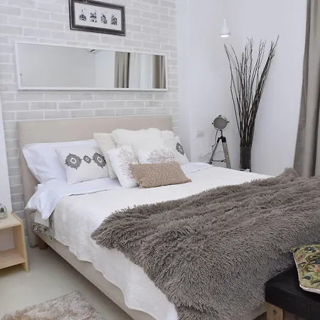 Metropole - Old * Bukarest